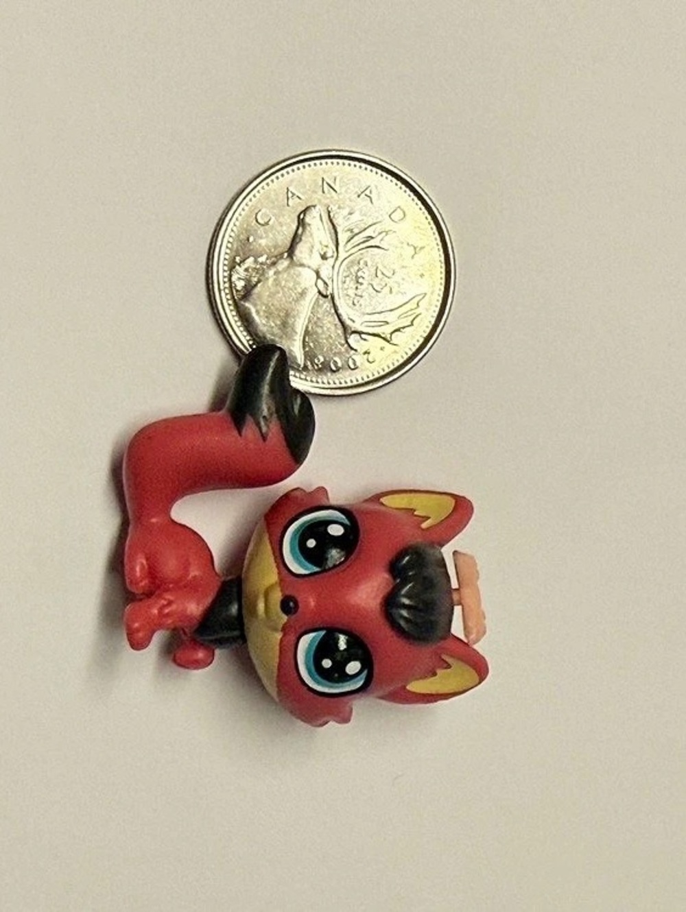 Hasbro Littlest Pet Shop #4145 Breena Bowerman